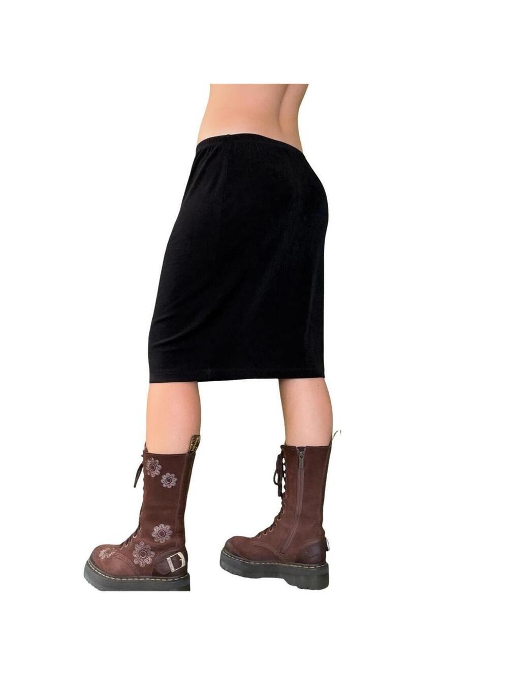 90s TRAD GOTH MINIMALIST SKIRT